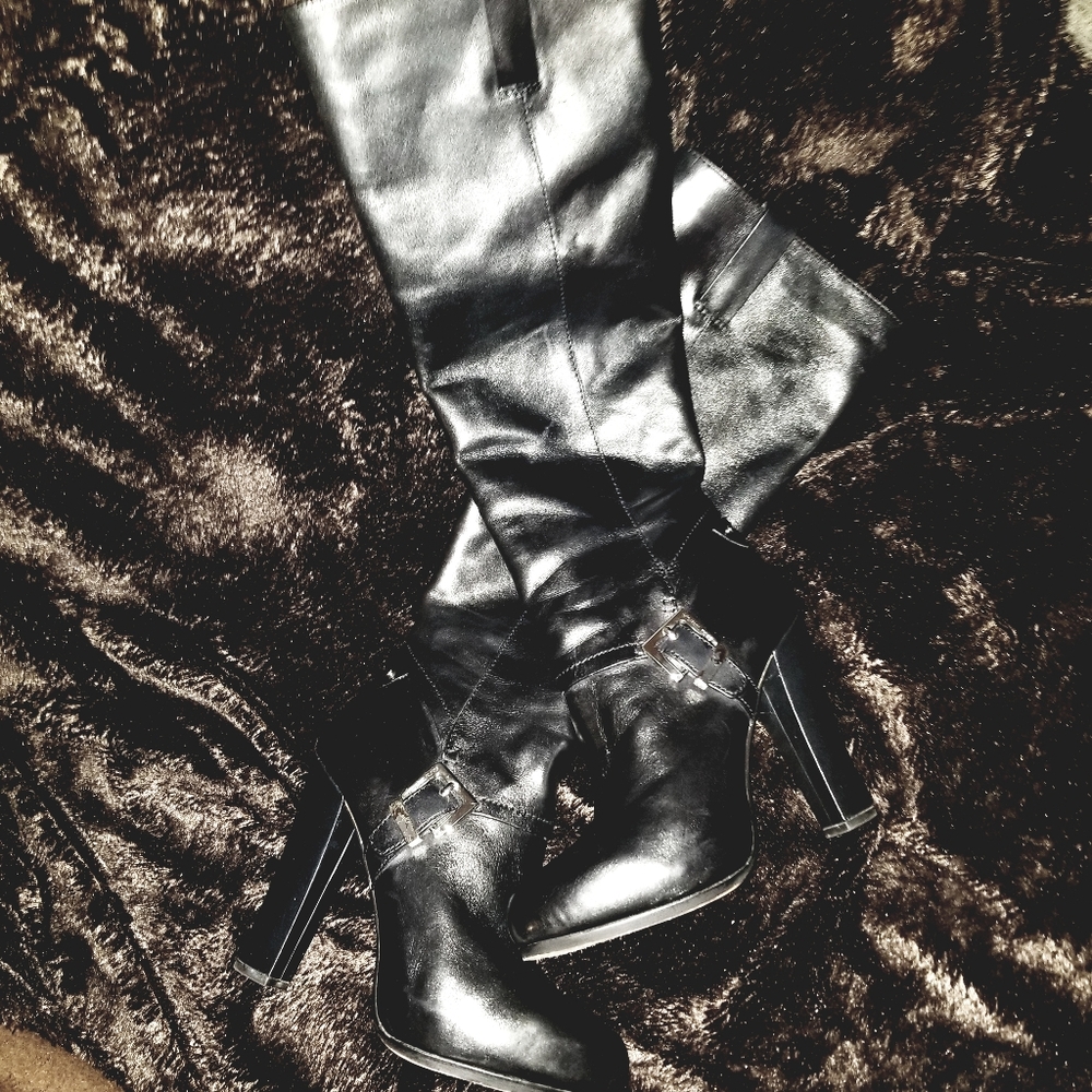 Knee high boot
